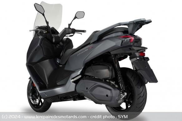 Maxi-scooter Maxsym GT