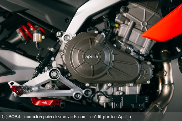 Roadster Aprilia Tuono 457 Roadster Aprilia Tuono 457