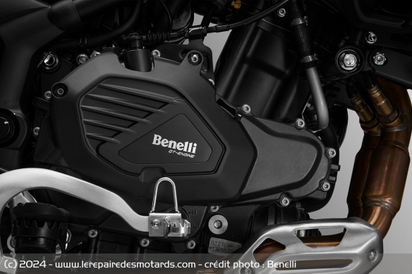Trail Benelli TRK 552X