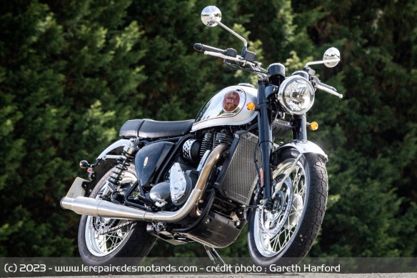 La BSA Gold Star 650 Silver Sheen
