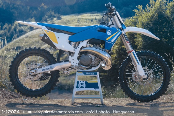 Motocross Husqvarna TC 300 Heritage Limited Edition Motocross Husqvarna TC 300 Heritage Limited Edition