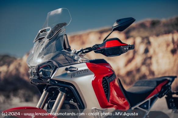 Trail MV Agusta Enduro Veloce Trail MV Agusta Enduro Veloce