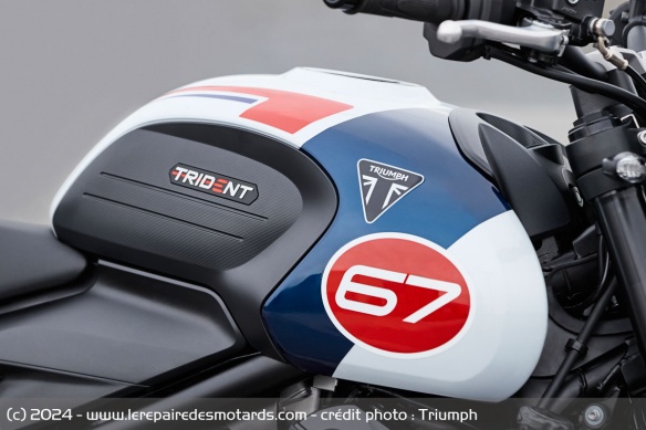 Le réservoir de la Triumph Trident Triple Tribute