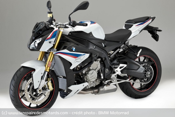 La BMW S 1000 R 2017 La BMW S 1000 R 2017