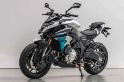 Le roadster CFMoto 675 NK se confirme