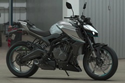 Roadster Kove 450R