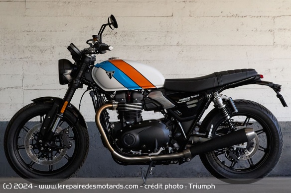 Roadster Triumph Speed Twin 900 2025 Roadster Triumph Speed Twin 900 2025