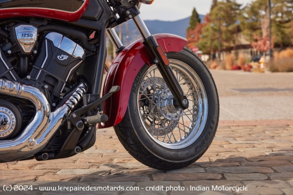 La roue avant de l'Indian Scout Classic