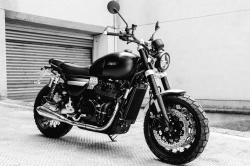 Scrambler Leonart Lobo 450