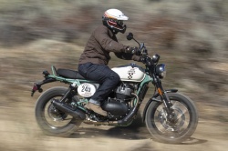 Scrambler Royal Enfield Bear 650 Two For Nine