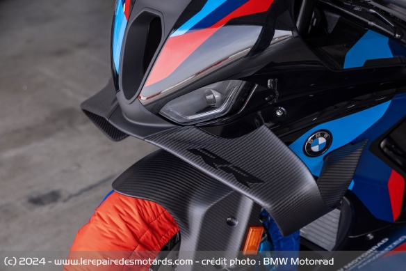 Sportive BMW Motorrad M 1000 RR Sportive BMW Motorrad M 1000 RR