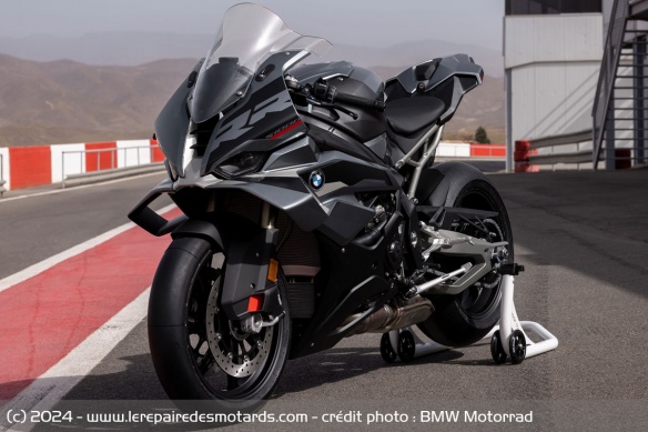 Sportive BMW S 1000 RR 2025