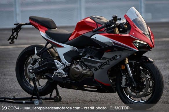 Sportive QJMOTOR SRK 600 RS