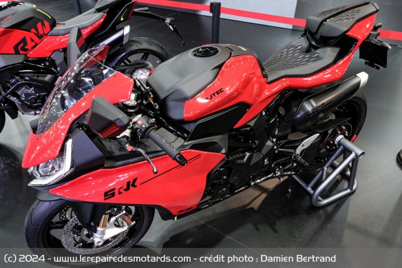 Sportive QJMOTOR SRK1000 RR Sportive QJMOTOR SRK1000 RR