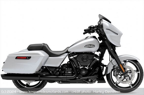 Tourer Harley-Davidson Street Glide