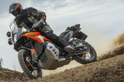 Trail KTM 790 Adventure 2025 - Crédit photo : Francesc Montero