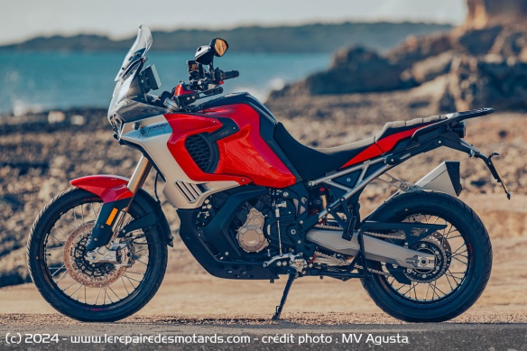 Trail MV Agusta Enduro Veloce Trail MV Agusta Enduro Veloce