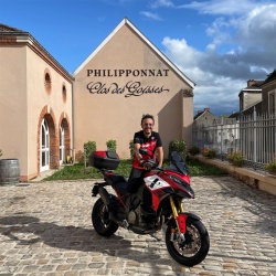 Un roadtrip motard et gastronomique vers la Champagne