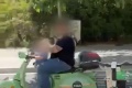 Il laisse guidon scooter  fille 5 ans