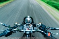 Pas limitation vitesse spécifique motos