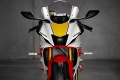 sportive Yamaha R9 approche