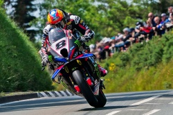 Tourist Trophy : Todd s'offre le Superbike TT - Crédit photo : IOMTT