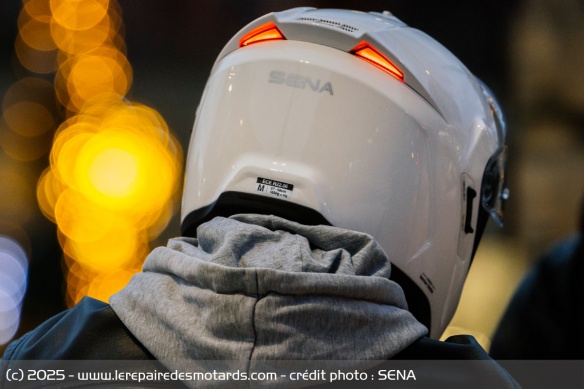 Le SENA Phantom est certifié ECE R22.06