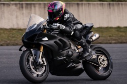 Casque intégral Shark Aeron