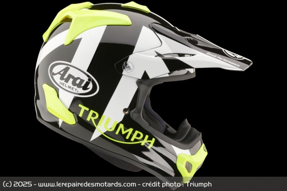 Casque intégral Arai x Triumph MX-V EVO