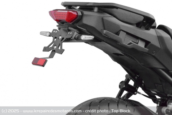 Le support de plaque Top Block pour la Yamaha Tracer 9 GT Le support de plaque Top Block pour la Yamaha Tracer 9 GT