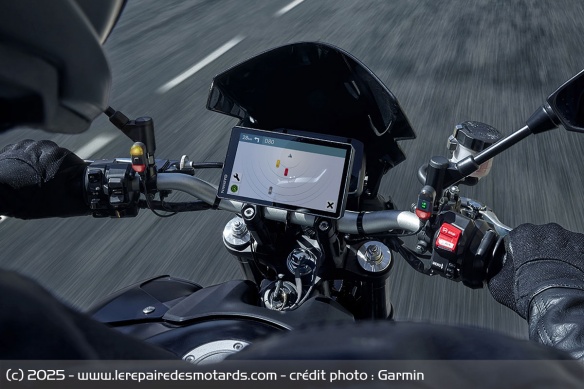 Garmin zumo R1 Radar
