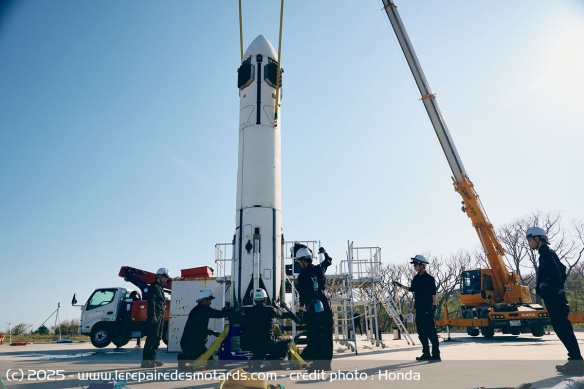 Le prototype mesure 6,3 m de haut pour 85 cm de diamètre Le prototype mesure 6,3 m de haut pour 85 cm de diamètre