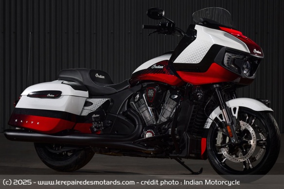 Bagger Indian Challenger Elite