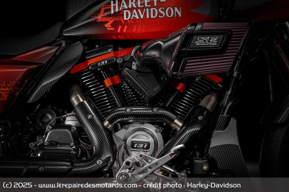 Série limitée Harley-Davidson CVO Road Glide RR