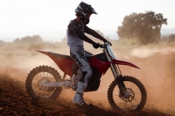 Motocross &eacute;lectrique Stark VARG MX 1.2