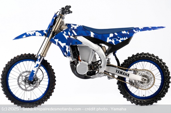 Motocross &eacute;lectrique Yamaha YE-01 Racing Concept