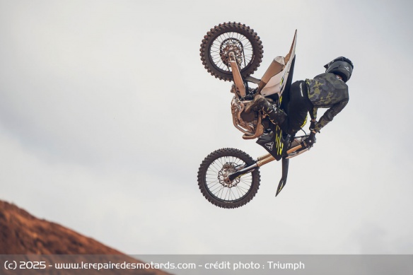 Motocross Triumph TF 450-X