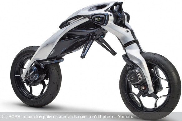 Le concept Yamaha MOTOROiD:?