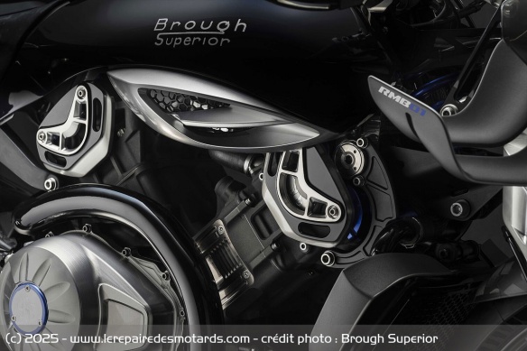 Richard Mille x Brough Superior RMB01 Richard Mille x Brough Superior RMB01