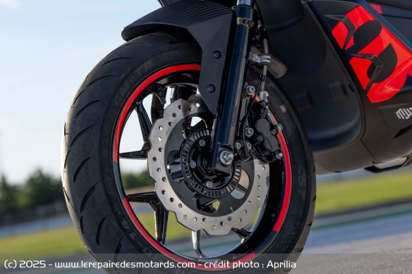 Scooter Aprilia SR GT Replica 2025 Scooter Aprilia SR GT Replica 2025