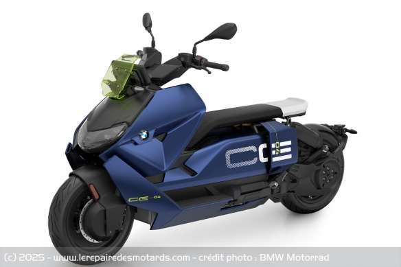 Scooter électrique BMW Motorrad CE 04 Style Avantgarde Scooter électrique BMW Motorrad CE 04 Style Avantgarde