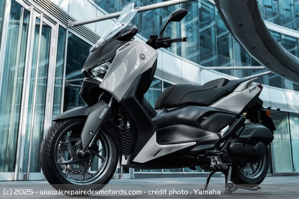 Scooter Yamaha XMAX 125 Tech MAX