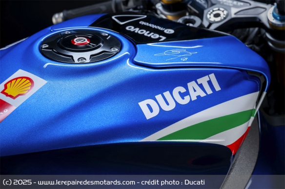 Ducati Panigale V4 Tricolore Italia Ducati Panigale V4 Tricolore Italia
