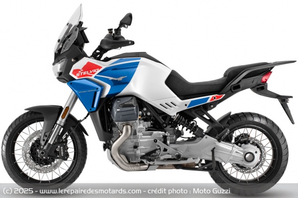 Tourer Moto Guzzi Stelvio Duecento Tributo