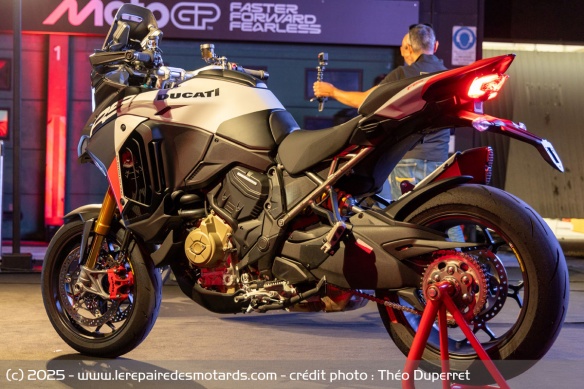 Trail Ducati Multistrada V4 RS 2026