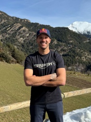 Sam Sunderland rejoint Triumph Motorcycles