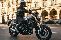 Les Benelli Leoncino 800 &agrave; moins de 6.000 euros
