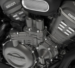 Un cruiser à transmission semi-automatique