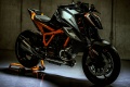 Une version RR � approche KTM 1390 Super Duke