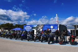 Suzuki met son mill&eacute;sime 2026 &agrave; l'essai